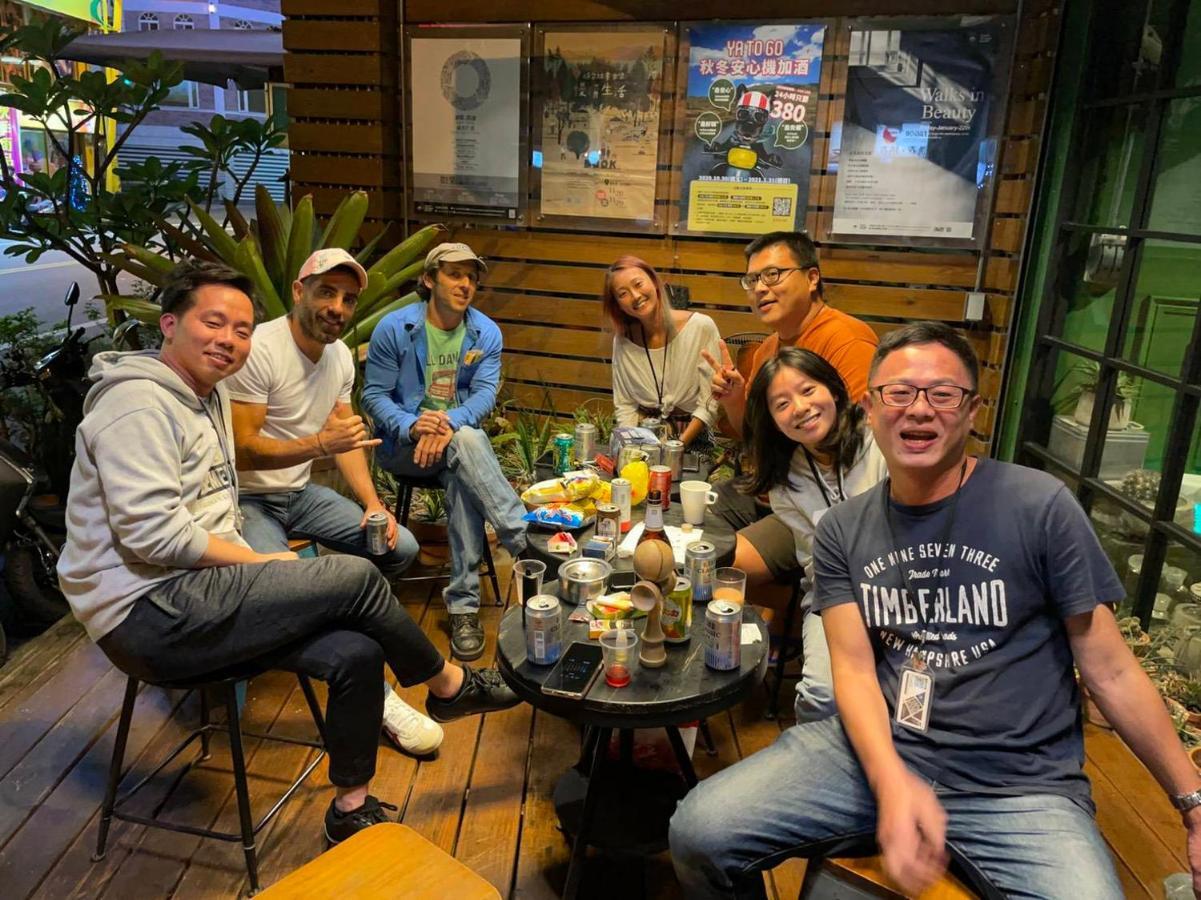 Travel Charger Hostel Hualien Dış mekan fotoğraf